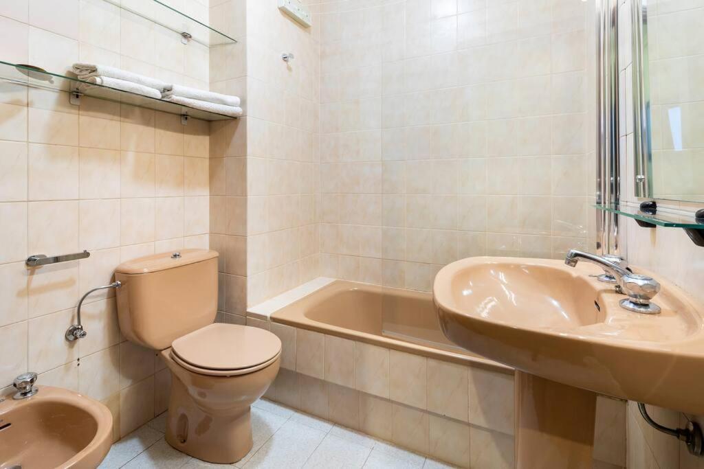 Apartamento Centro De Vigo Con Paking Gratuito Εξωτερικό φωτογραφία